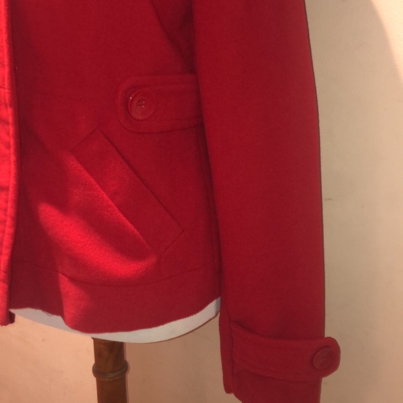 Tulle cute hooded Red Peacoat Jacket with detachable hood - Picture 6 of 17